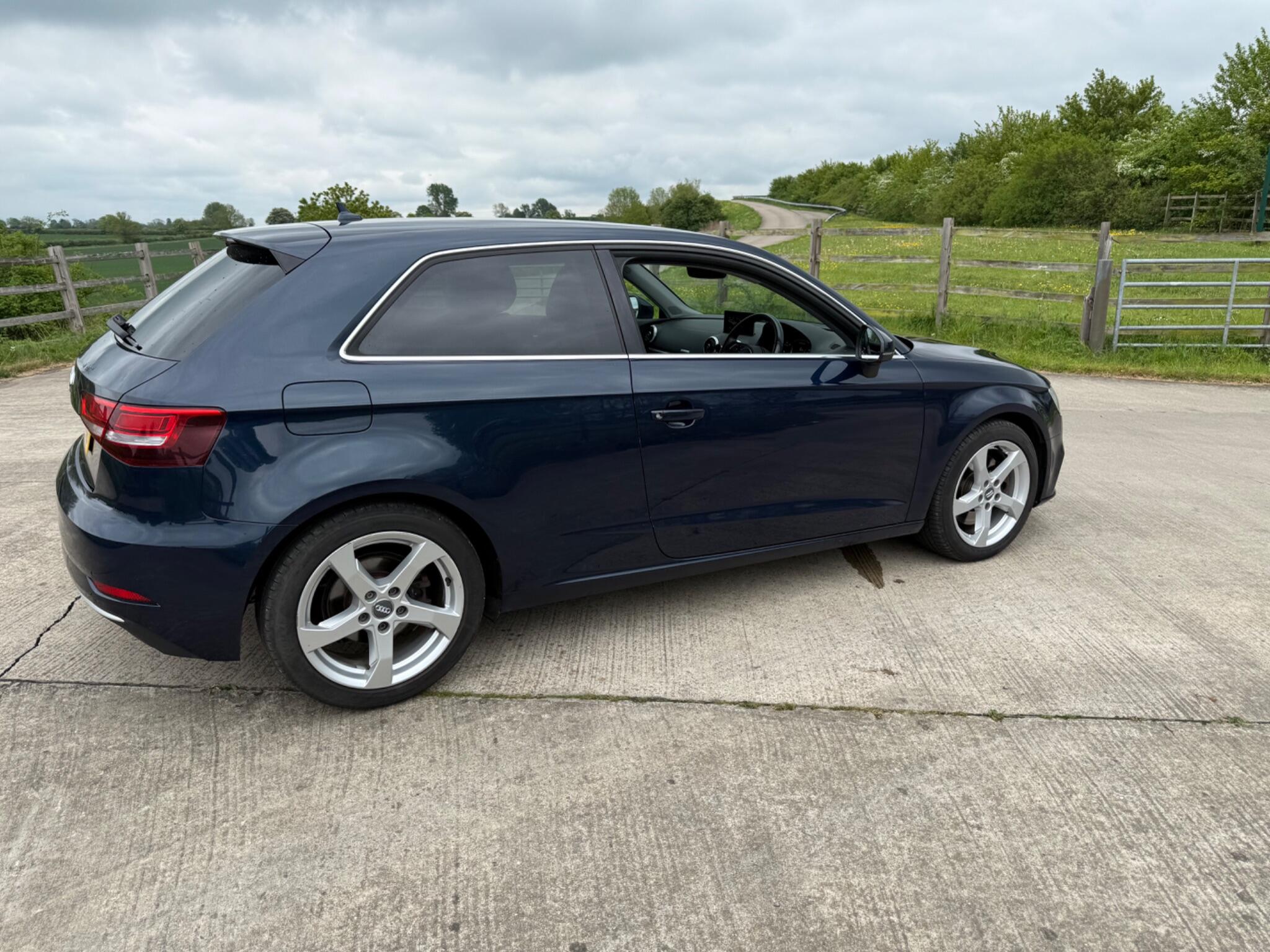Audi A3 2.0 TFSI Sport S Tronic Euro 6 (s/s) 3dr — photo 82 of 120